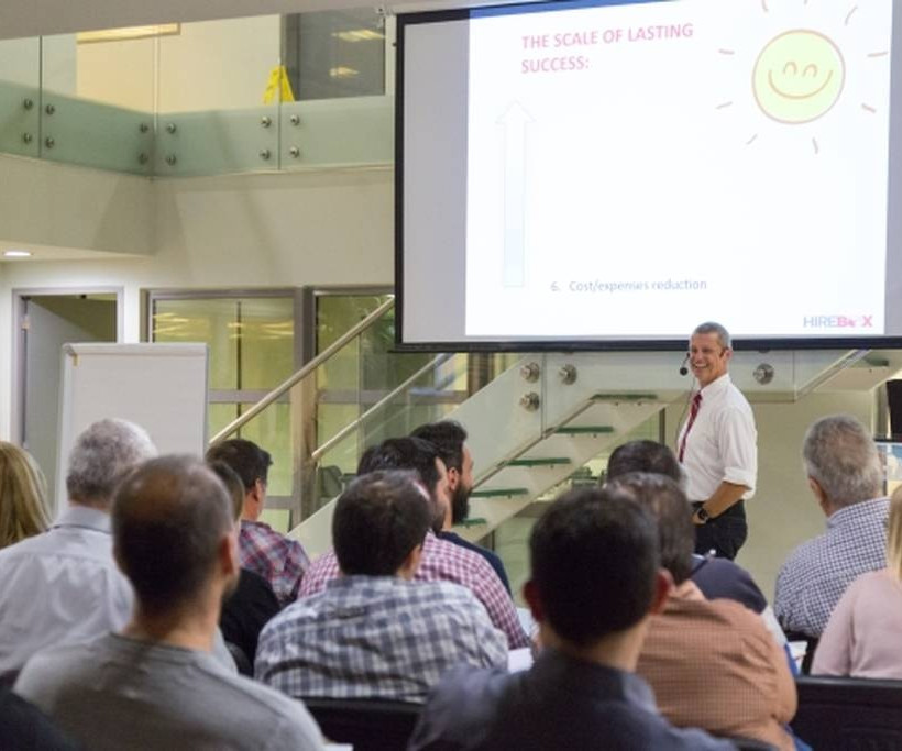 Plaisio Business School: Νέα πρωτοβουλία εκπαίδευσης της εταιρείας Πλαίσιο