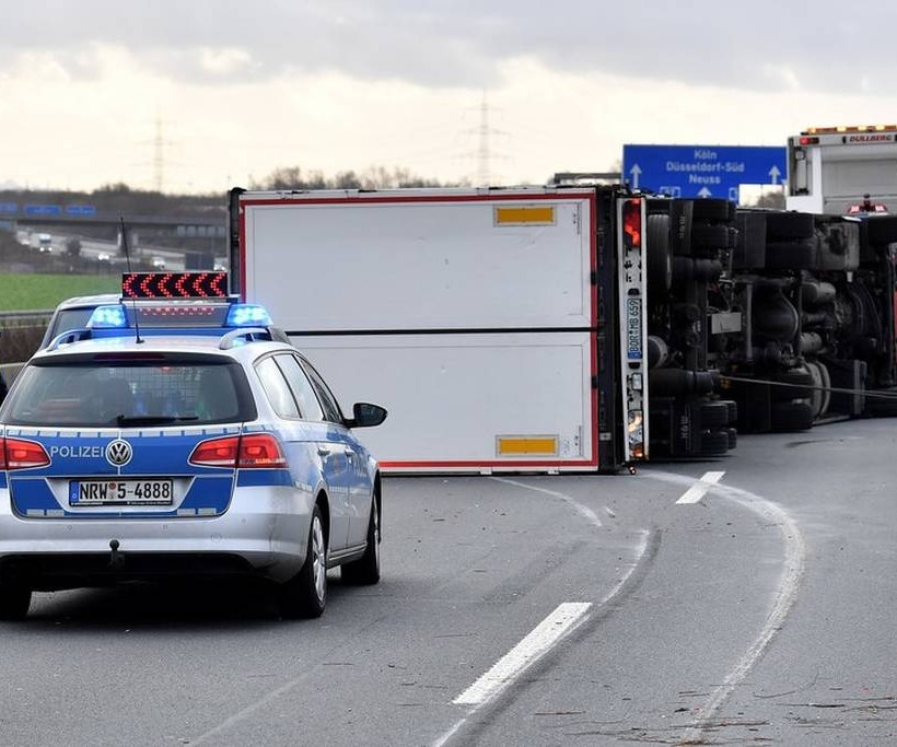 Καταιγίδα «Φρειδερίκη»: Στους 11 ο αριθμός των νεκρών στη Βόρεια Ευρώπη (Pics+Vids)