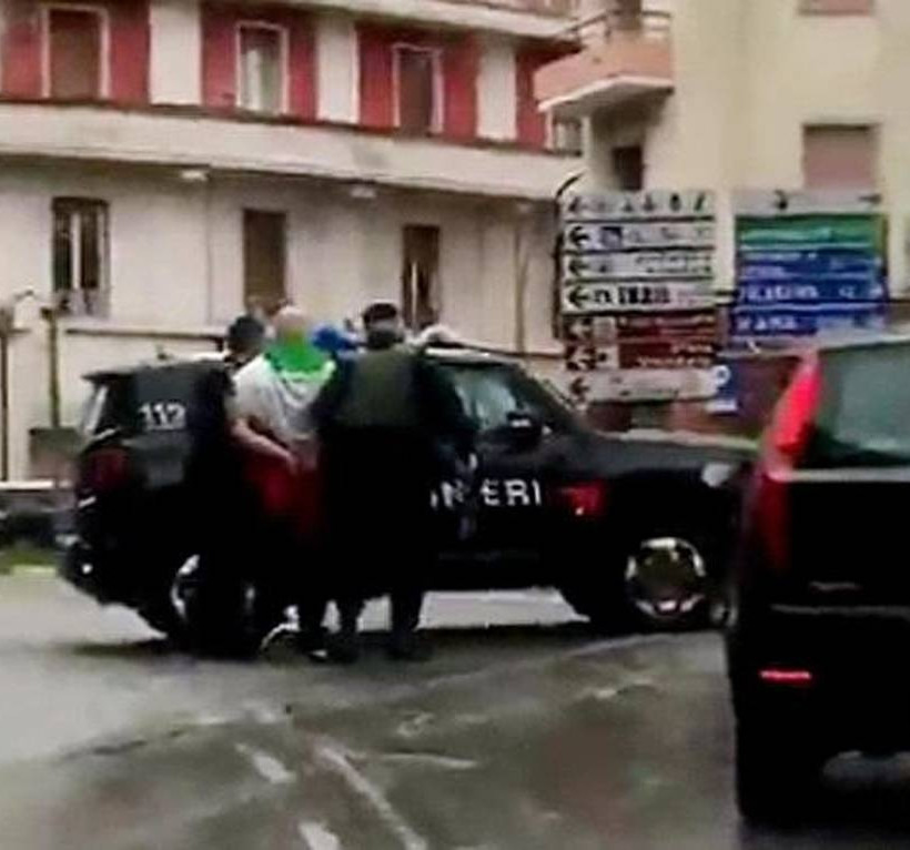 Ακροδεξιός ο τρομοκράτης της αιματηρής επίθεσης στην Ιταλία: Υπήρξε υποψήφιος με τη Λέγκα του Βορρά 