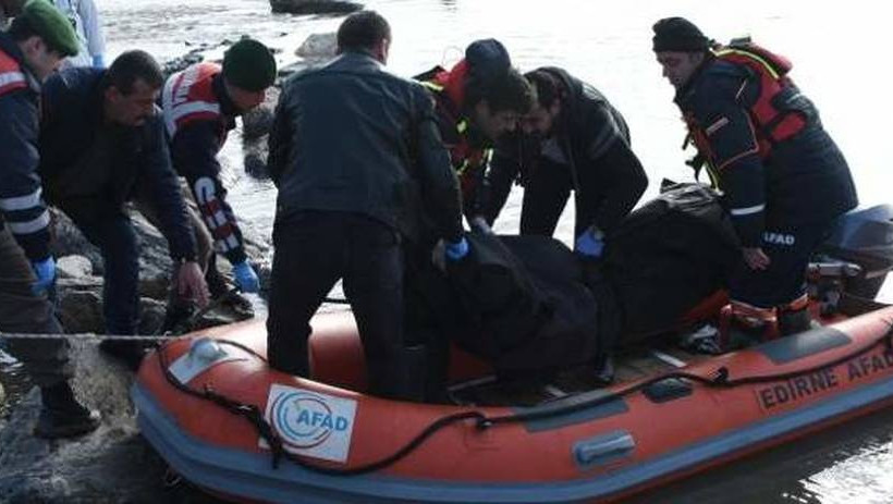 Τραγωδία στον Έβρο: Τουρκάλα δασκάλα και τα δύο παιδάκια της τα θύματα – Σοκαριστικές εικόνες