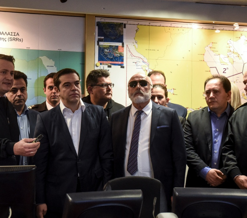 Τσίπρας στο πλήρωμα του «Γαύδος»: Επιδείξατε ψυχραιμία και γενναιότητα (pics)