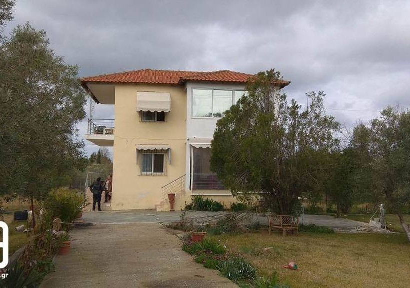 Καρολίνα Κάλφα: Αυτό είναι το σπίτι όπου εκτυλίχθηκε η τραγωδία (pics+vid)