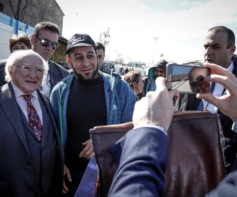 Ιρλανδός πρόεδρος για προσφυγικό: Παράδειγμα για την υπόλοιπη Ευρώπη οι Έλληνες (pics)