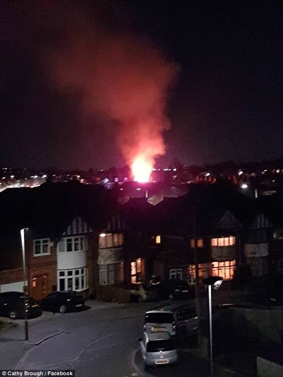 Συναγερμός στη Βρετανία: Μεγάλη έκρηξη σε κτήριο στο Λέστερ (pics+vid)