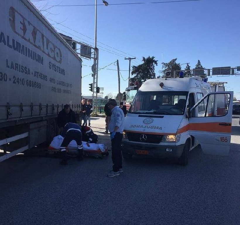 Λάρισα: Διαμελίστηκε γυναίκα σε φρικτό τροχαίο – Σοκάρει μαρτυρία (ΠΡΟΣΟΧΗ – ΣΚΛΗΡΕΣ ΕΙΚΟΝΕΣ)