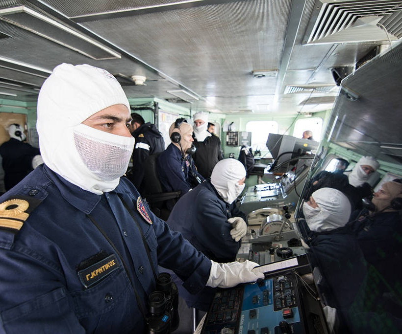 Οι εικόνες προκαλούν δέος - Δύναμη πυρός από το Πολεμικό Ναυτικό στο Μυρτώο Πέλαγος (pics)