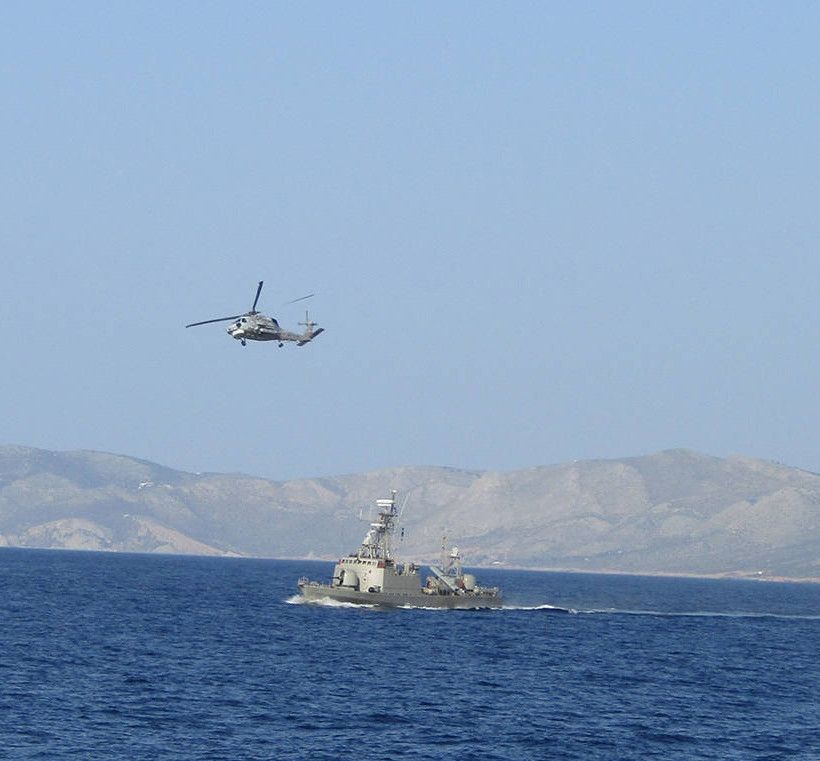 Οι εικόνες προκαλούν δέος - Δύναμη πυρός από το Πολεμικό Ναυτικό στο Μυρτώο Πέλαγος (pics)