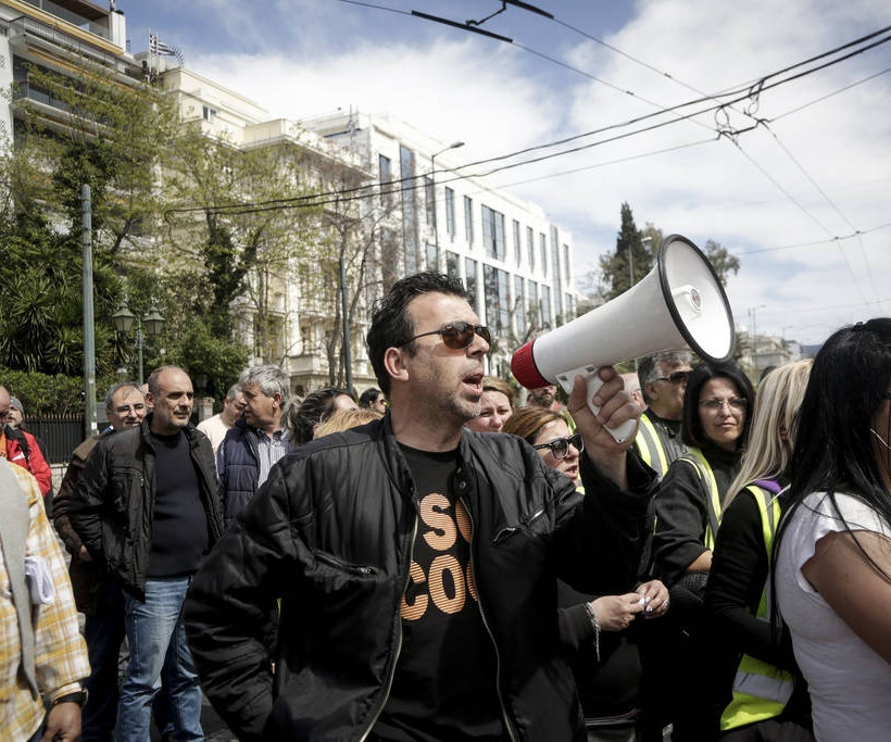 Στη Βουλή οι συμβασιούχοι των Δήμων