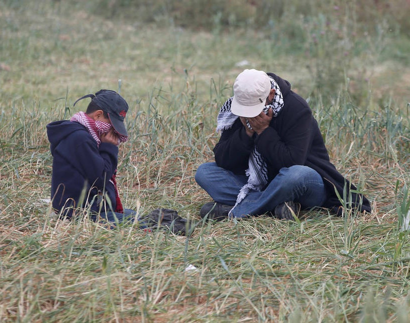 Με αίμα βάφτηκε η Γάζα: Ισραηλινοί στρατιώτες πυροβολούν διαδηλωτές στο «ψαχνό» - 70 τραυματίες