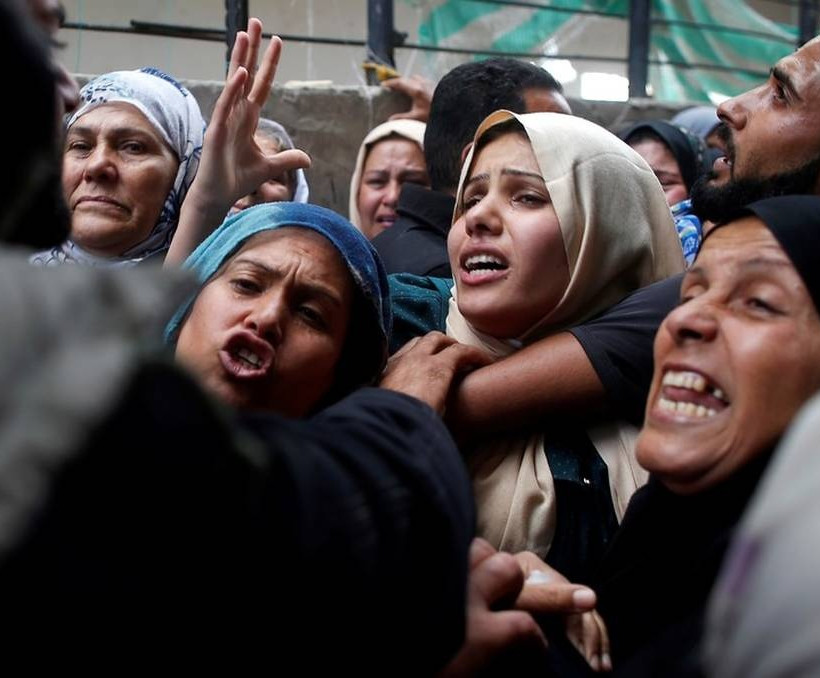 Με αίμα βάφτηκε η Γάζα: Ισραηλινοί στρατιώτες πυροβολούν διαδηλωτές στο «ψαχνό» - 70 τραυματίες