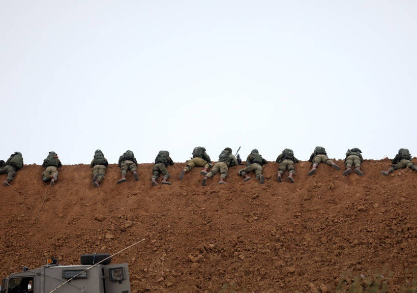 Με αίμα βάφτηκε η Γάζα: Ισραηλινοί στρατιώτες πυροβολούν διαδηλωτές στο «ψαχνό» - 70 τραυματίες