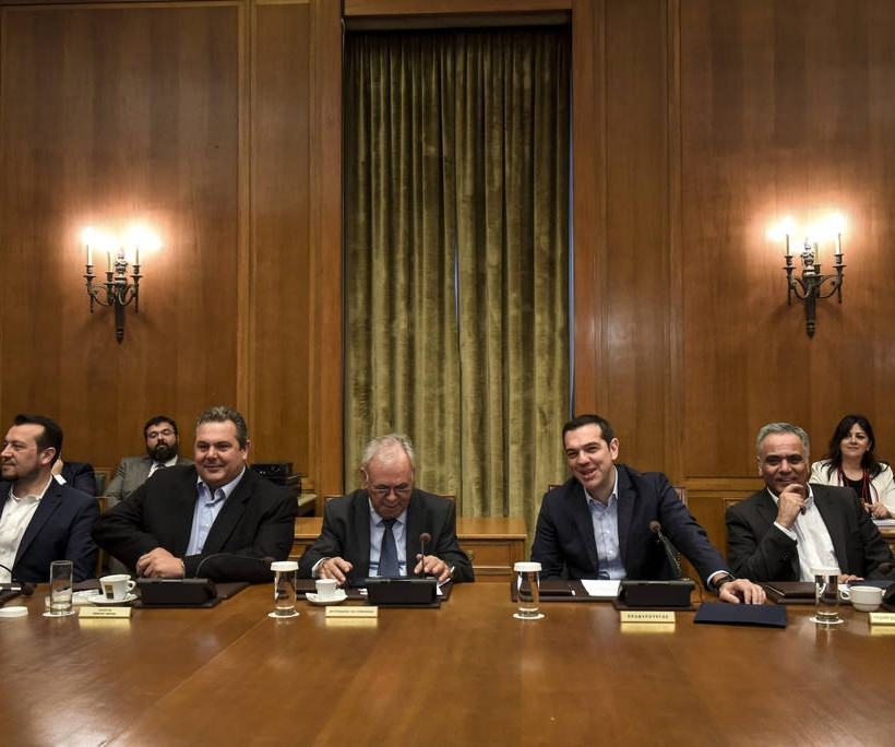 LIVE - Τσίπρας στο Υπουργικό Συμβούλιο: Ορόσημο ο Αύγουστος, δουλέψτε σκληρά και μην εφησυχάζετε