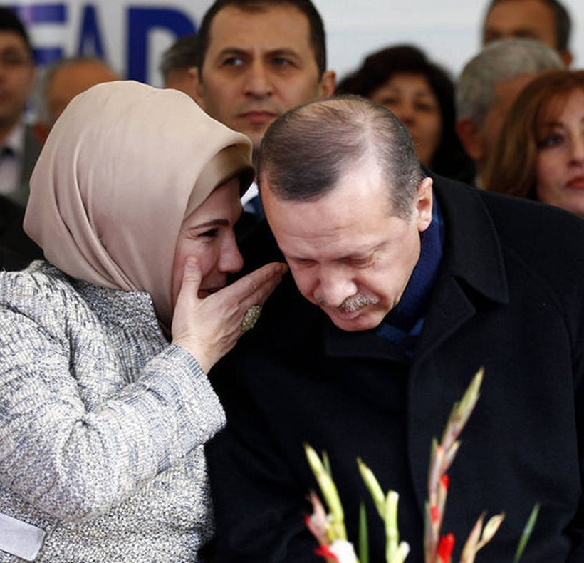 Ταγίπ Ερντογάν: Το σατανικό σχέδιο ενός κουλουρά που με ένα ποίημα έγινε Πρόεδρος της Τουρκίας