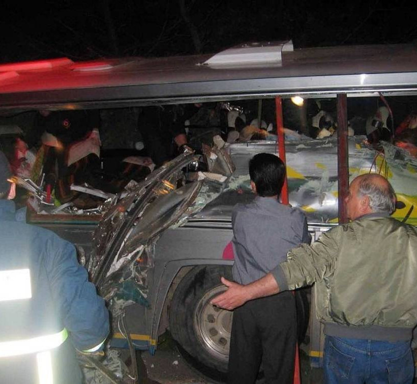 13 Απριλίου 2003: Δεκαπέντε χρόνια από την ανείπωτη τραγωδία με τους μαθητές στα Τέμπη (pics)