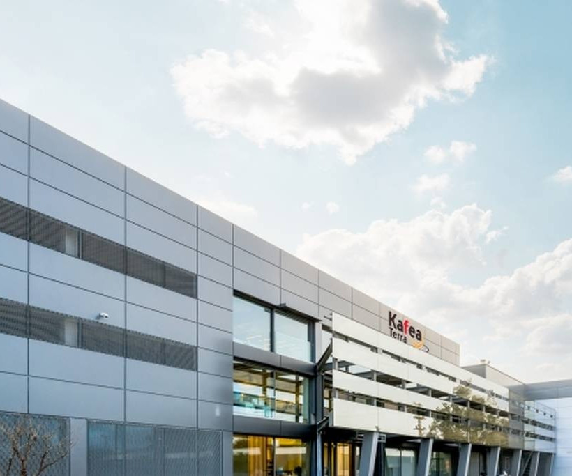 Το φρέσκο «blend» εταιρειών στην αγορά του καφέ