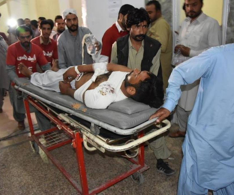 Τραγωδία στο Πακιστάν: 16 νεκροί από κατάρρευση ανθρακωρυχείου (pics)