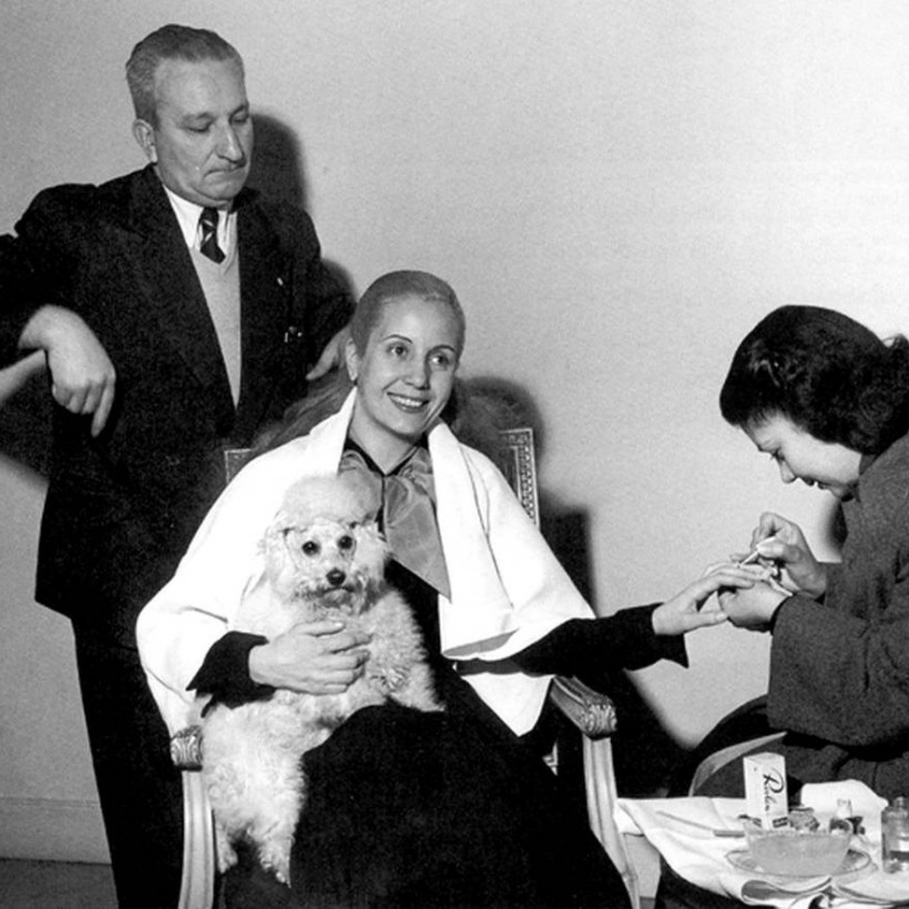 Σαν σήμερα το 1919 γεννήθηκε η σύζυγος του προέδρου της Αργεντινής, Εβίτα Περόν