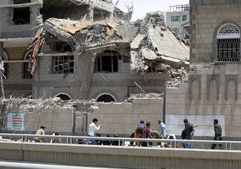 Μακελειό στην Υεμένη: Βομβάρδισαν το προεδρικό μέγαρο - Τουλάχιστον έξι νεκροί (pics)