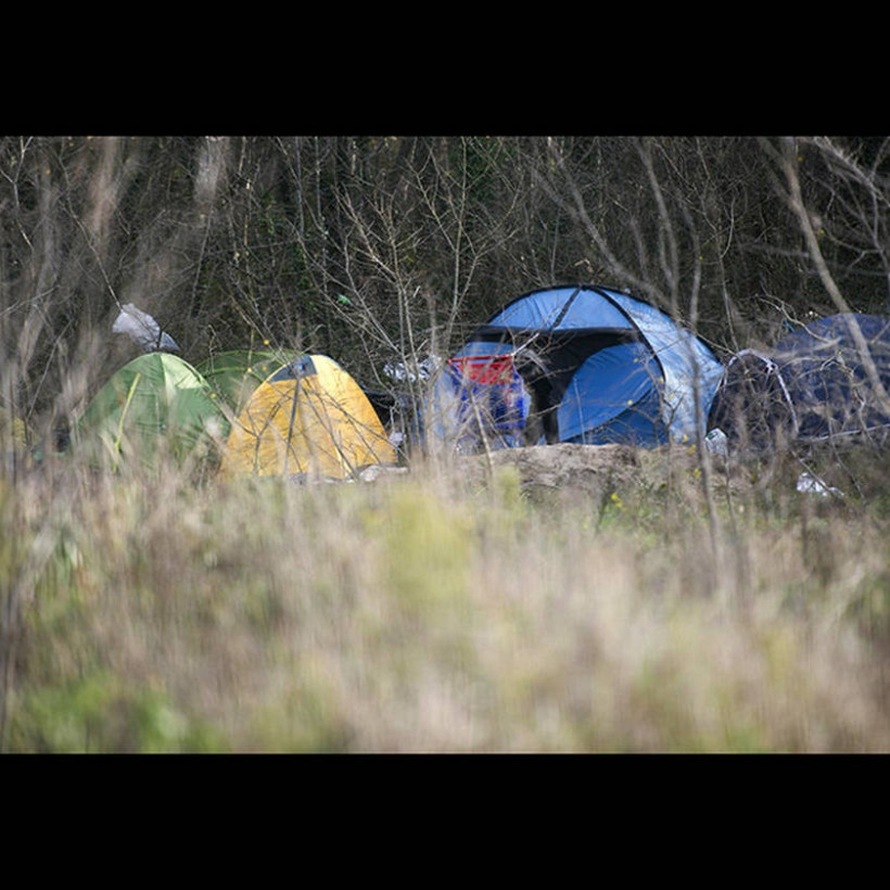 Φρίκη: Μετανάστης βίασε 10χρονη και αθωώθηκε. Ο λόγος θα σας εξοργίσει περισσότερο!