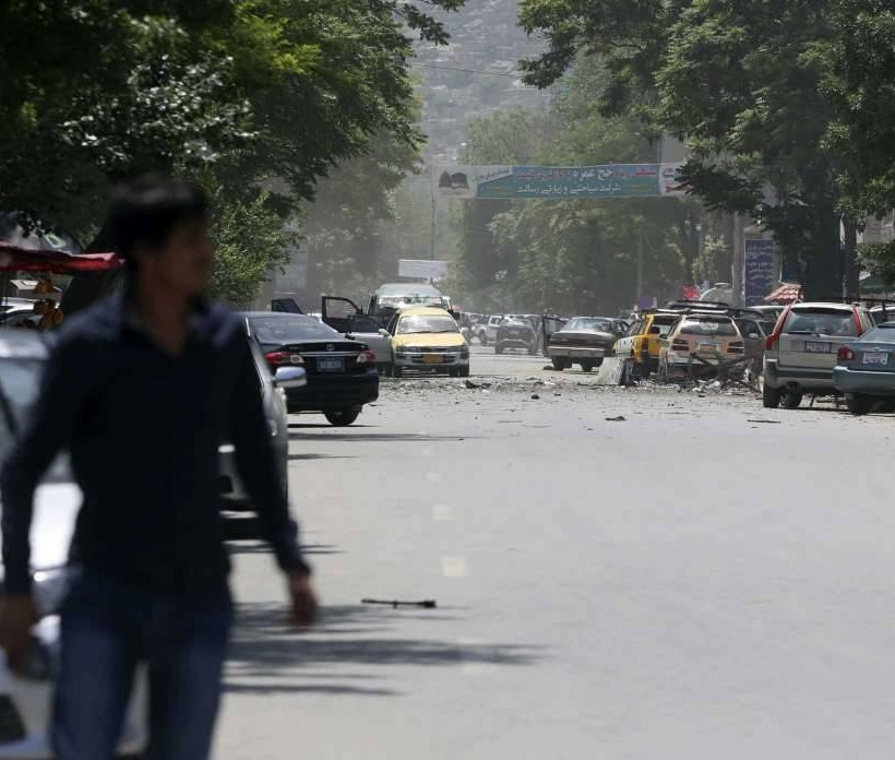 Αφγανιστάν: 10 νεκροί και 23 τραυματίες από επιθέσεις σε αστυνομικά τμήματα στην Καμπούλ