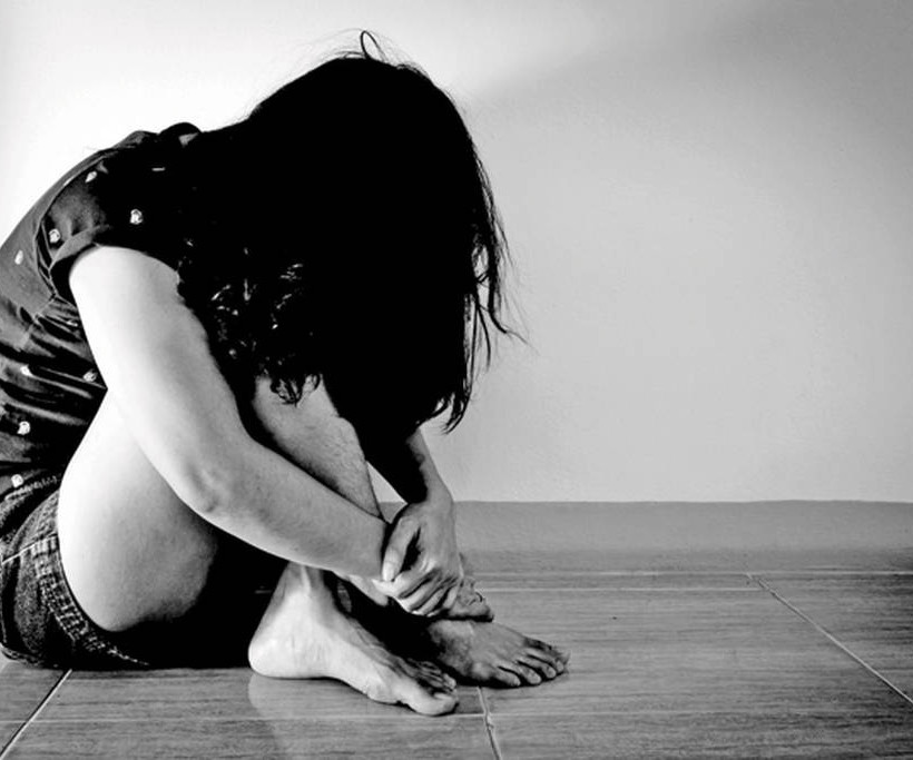 Σοκ στην Ισπανία: Πατέρας βίαζε τη 15χρονη κόρη και τις φίλες της 