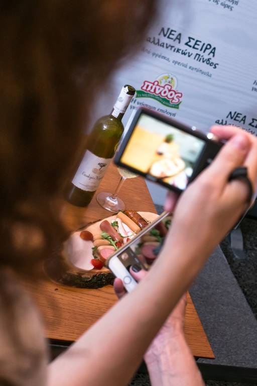 Τα αλλαντικά από κοτόπουλο ΠΙΝΔΟΣ μας αποκάλυψαν την πιο νόστιμη επιλογή