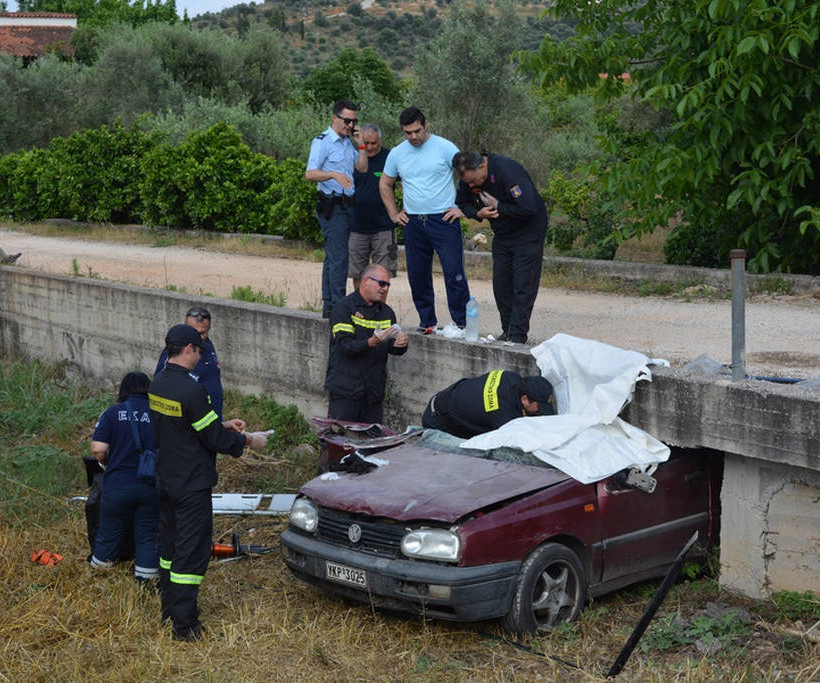 Τροχαίο - σοκ στο Ναύπλιο: Μαρτυρικός θάνατος για πατέρα 4 παιδιών (Σκληρές εικόνες)