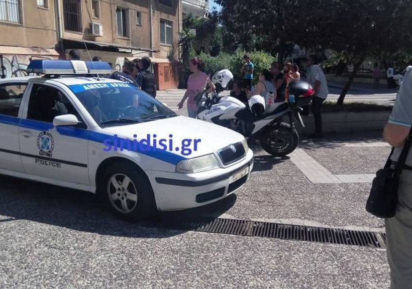 Τρόμος στο Αγρίνιο: Απειλούσε να ρίξει βρέφος από το μπαλκόνι της πολυκατοικίας 