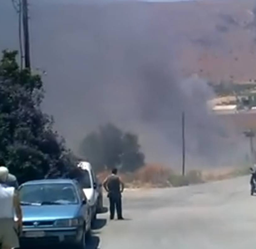 Κρήτη: Συναγερμός για φωτιά και εκρήξεις σε κατοικημένη περιοχή 