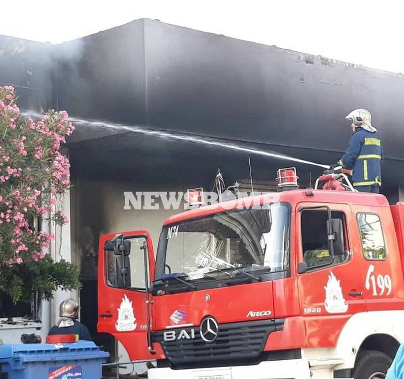 Φωτιά - Περιστέρι: Αποκλειστικές εικόνες του Newsbomb.gr από τον πύρινο εφιάλτη
