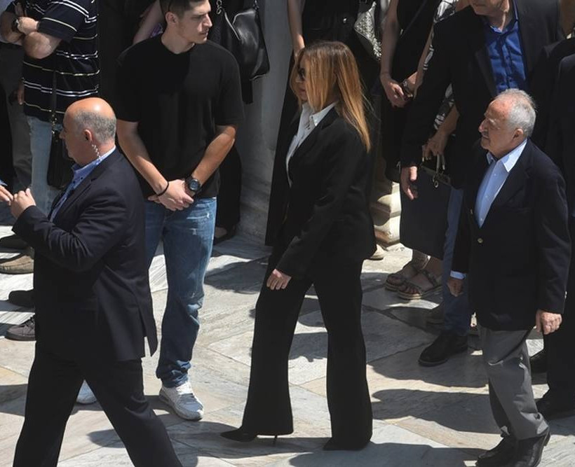 Η πρόεδρος του Κινήματος Αλλαγής, Φώφη Γεννηματά και το ιστορικό στέλεχος του ΠΑΣΟΚ, Κώστας Γείτονας