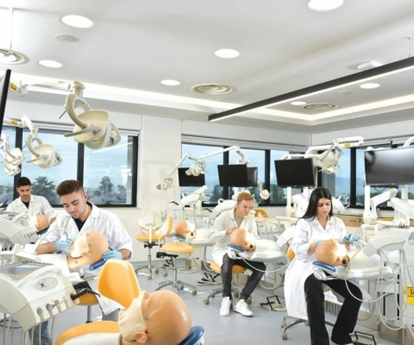 Ευρωπαϊκό Πανεπιστήμιο Κύπρου: Το πρώτο ακαδημαϊκό πρόγραμμα Οδοντιατρικής στην Κύπρο
