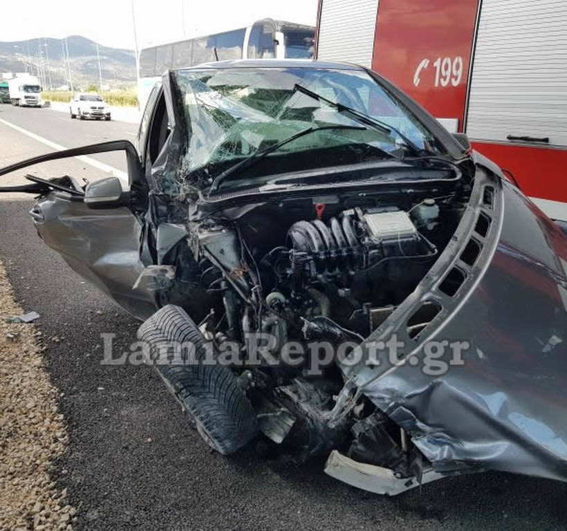 Τρομακτικό τροχαίο στην Εθνική Οδό Αθηνών – Λαμίας (ΠΡΟΣΟΧΗ – ΣΚΛΗΡΕΣ ΕΙΚΟΝΕΣ)