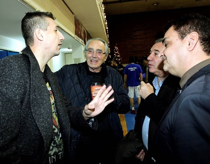 Ποιος ήταν ο Κώστας Πολίτης (pics&vids)