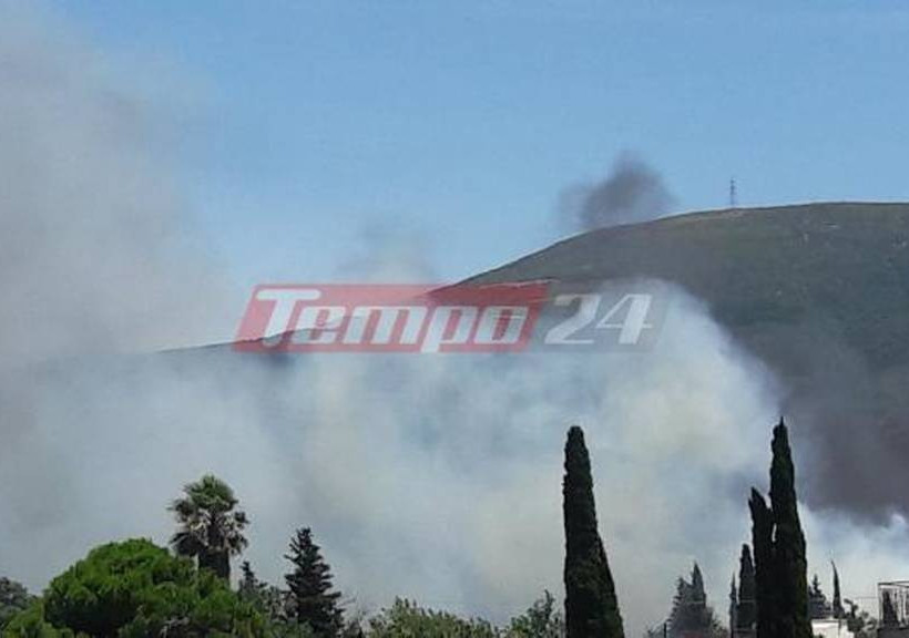 ΕΚΤΑΚΤΟ: Φωτιά ΤΩΡΑ στην Πάτρα (pics&vids)