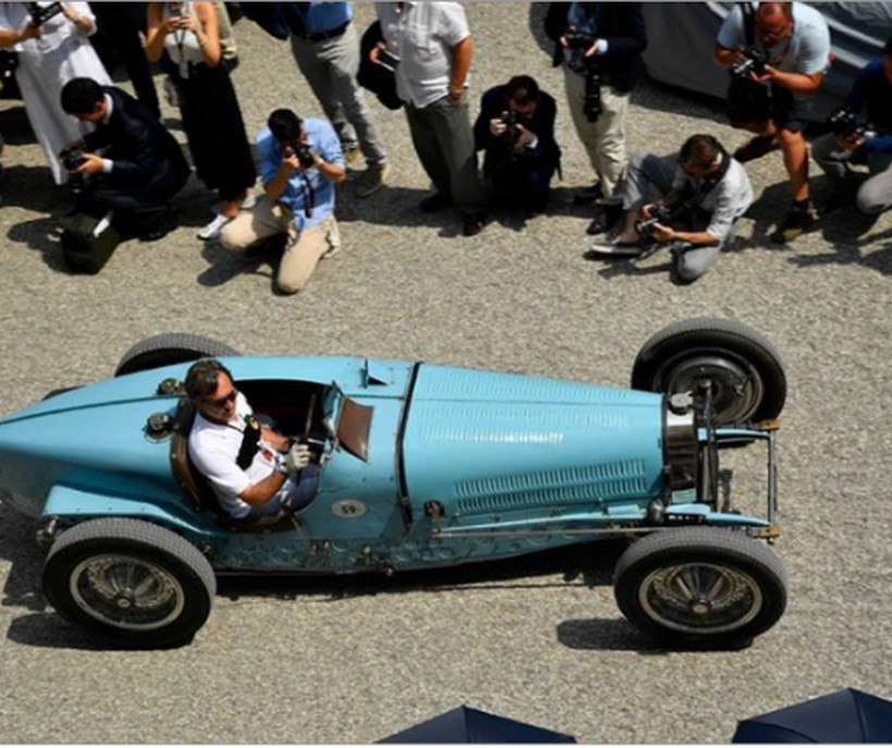 Αυτό είναι ένα από τα πιο σπάνια αυτοκίνητα στον κόσμο (vid+pics)