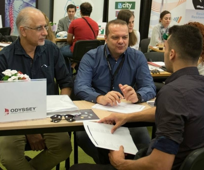 Career Day 2018: 44 εταιρείες και εκατοντάδες φοιτητές συμμετείχαν στο ετήσιο ραντεβού 