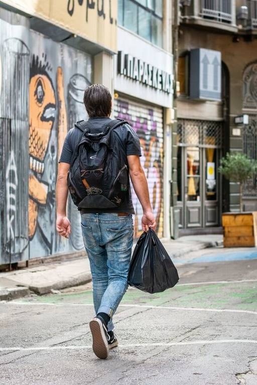 Το Beat ζωγραφίζει στο Τρίγωνο με τον Dreyk the Pirate