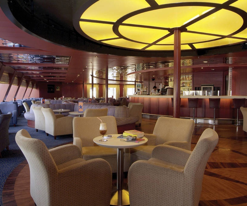 Ζήστε την εμπειρία  Blue Star Ferries… γιατί οι διακοπές σας ξεκινούν από το πλοίο! 