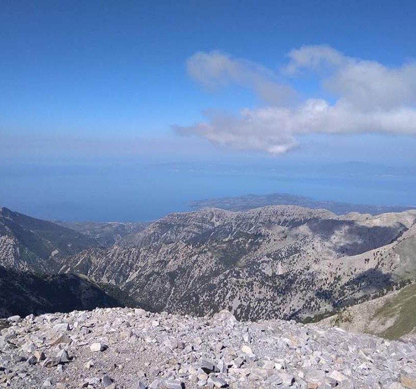 Πρωτότυπος και ξεχωριστός γάμος στη κορυφή του Ταϋγέτου 