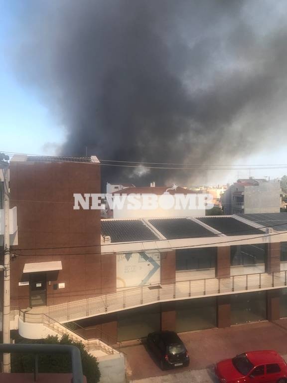 ΕΚΤΑΚΤΟ: Φωτιά ΤΩΡΑ στο Γέρακα - Συναγερμός στην Πυροσβεστική