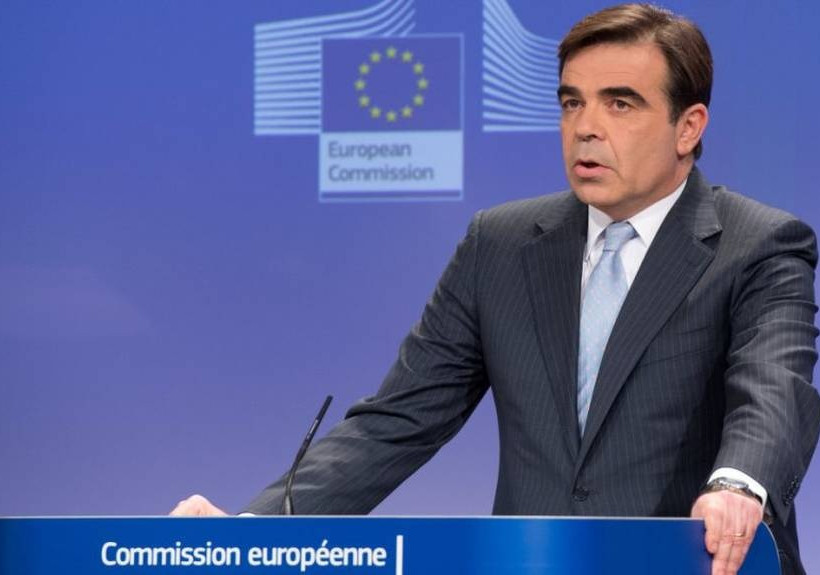 Κομισιόν: Ο Ελληνικός λαός έχει κερδίσει τη θέση του στο Ευρώ