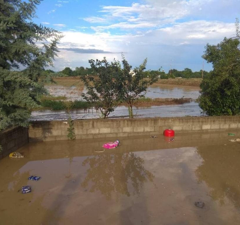 Ανυπολόγιστες ζημιές στα Φάρσαλα από τη χαλαζόπτωση - Κινδύνεψαν 6 άτομα