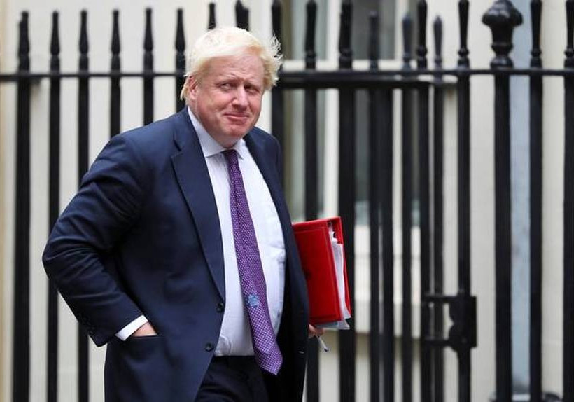 Πολιτική κρίση στη Βρετανία: Παραιτήθηκε ο υπουργός Εξωτερικών Μπόρις Τζόνσον