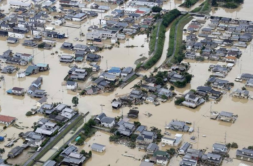 Ιαπωνία: Ανεβαίνει δραματικά ο αριθμός των νεκρών από τις σφοδρές βροχοπτώσεις