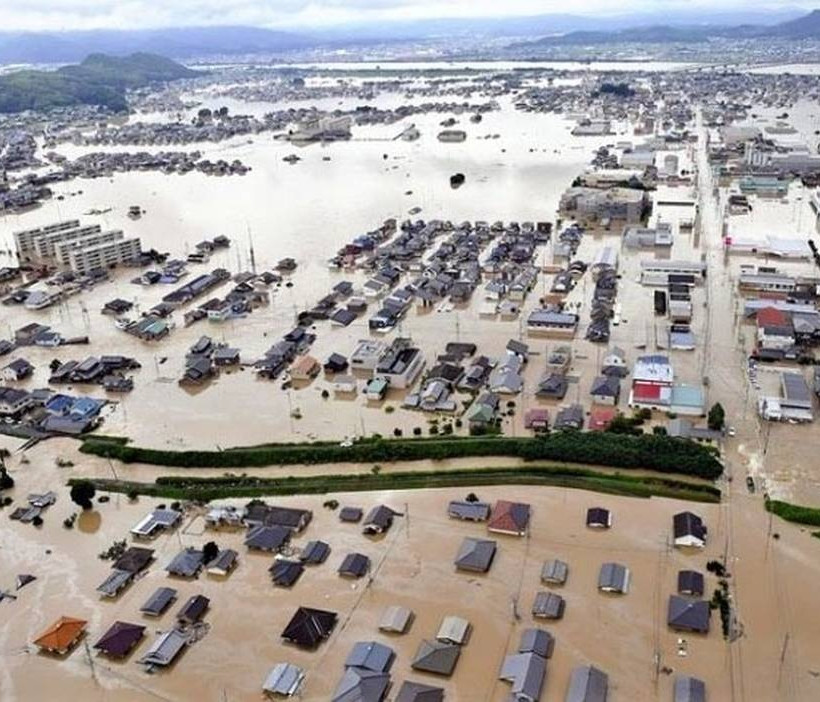 Ιαπωνία: Ανεβαίνει δραματικά ο αριθμός των νεκρών από τις σφοδρές βροχοπτώσεις