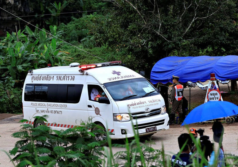 Σπήλαιο Ταϊλάνδη: Οι συγκλονιστικότερες φωτογραφίες της επιχείρησης διάσωσης των 12 παιδιών