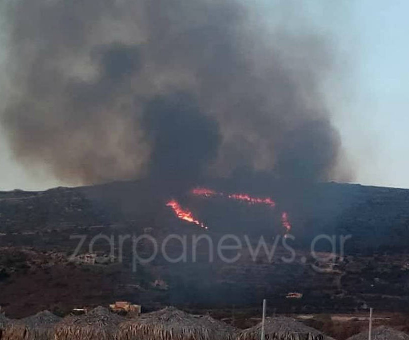 Υπό μερικό έλεγχο η πυρκαγιά στη Φαλάσαρνα Χανίων