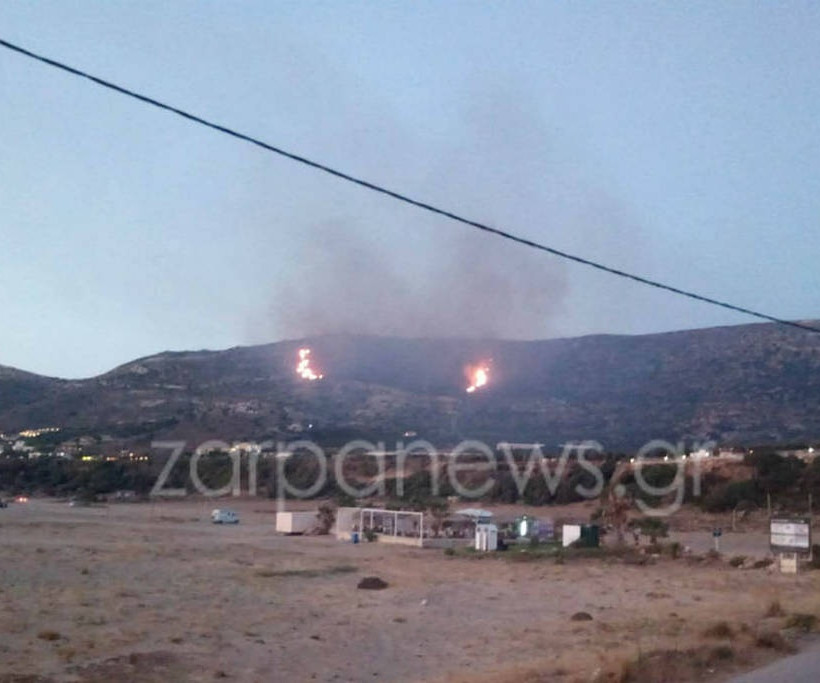 Υπό μερικό έλεγχο η πυρκαγιά στη Φαλάσαρνα Χανίων