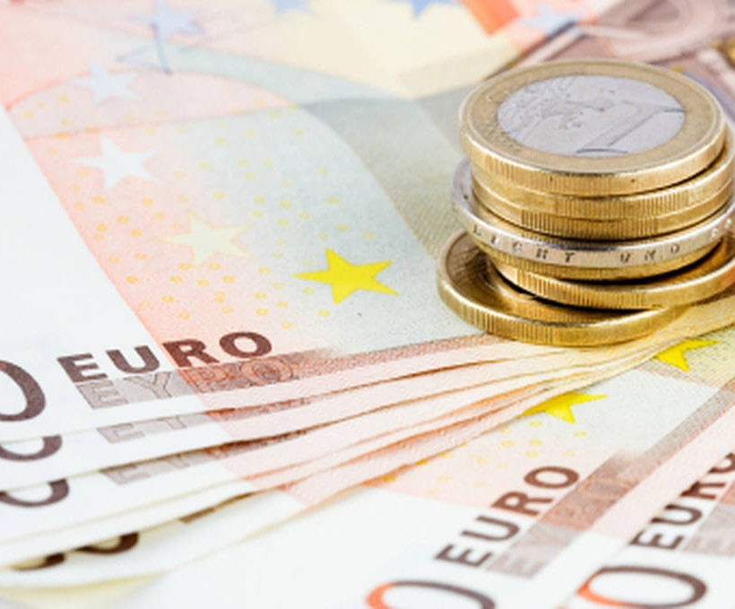 Κοινωνικό Εισόδημα Αλληλεγγύης: Πότε θα πιστωθούν τα χρήματα στους δικαιούχους